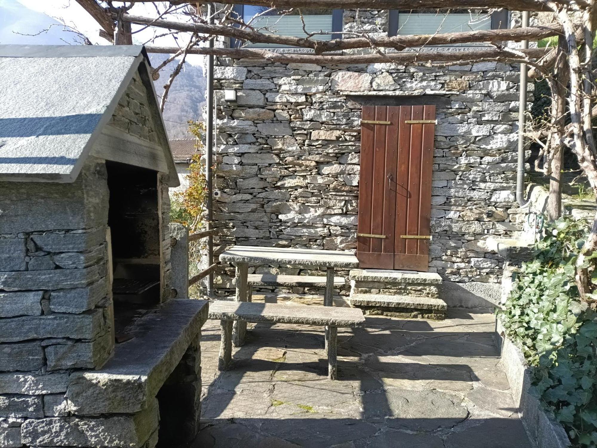 Rustico "Casa Di Sasso" Βίλα Intragna Εξωτερικό φωτογραφία
